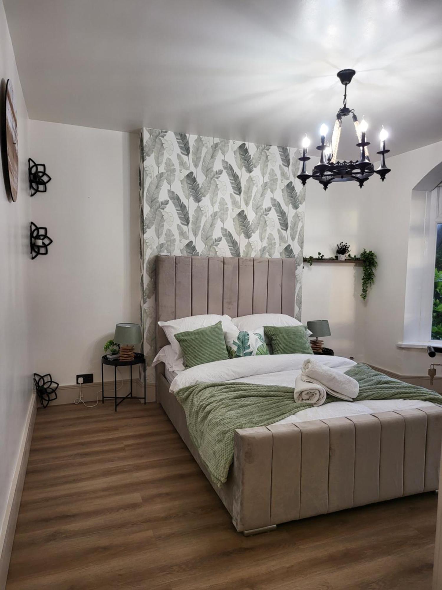 Country Style Modern Self Catering 3 Bedroom Bungalow In Μπλάκπουλ Εξωτερικό φωτογραφία